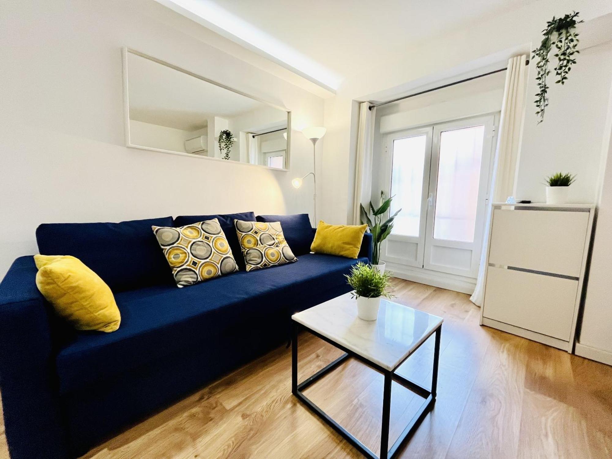 Dplace To Be - Exclusive Apartments In Historic Center Madrid Rum bild